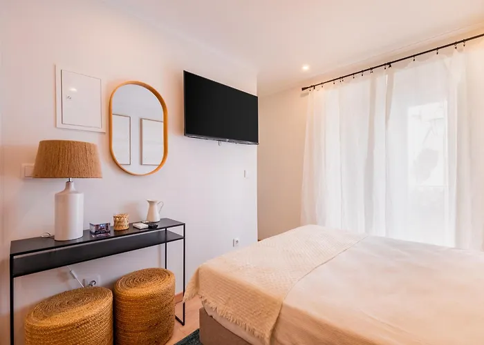 Carnot House Downtown