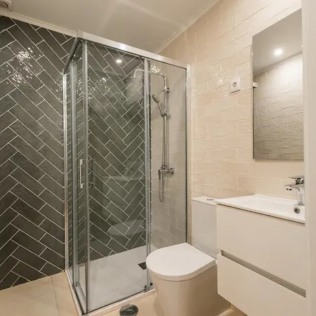 Carnot House Downtown *